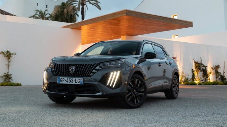 NEUER PEUGEOT 2008