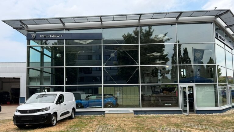 PEUGEOT Showroom Autohaus Freier Heilbronn Süd